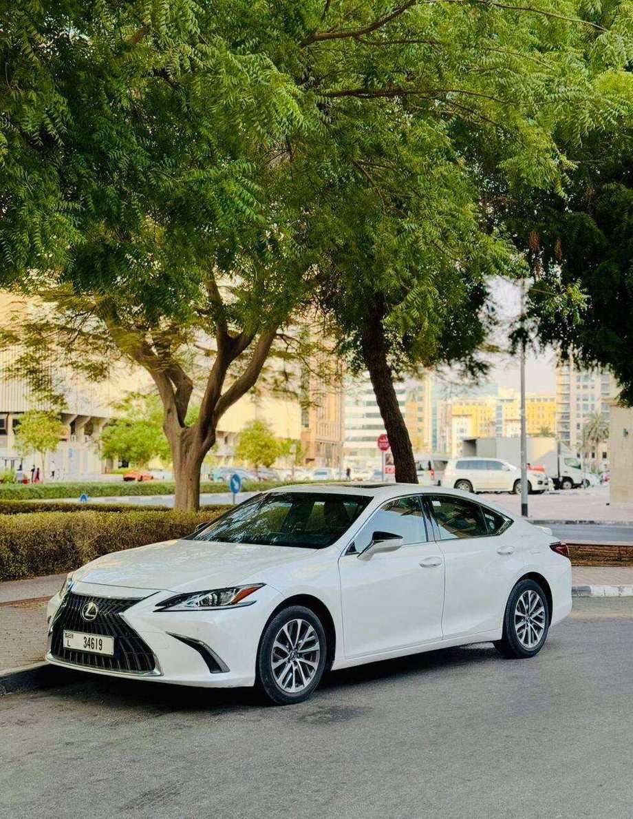 Lexus ES 300h